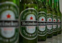 Heineken y Carlsberg abandonan Rusia tras conflicto con Ucrania