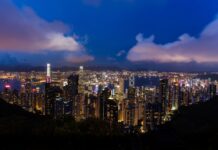 Se desploman acciones en China; magnates pierden 52 mil mdd