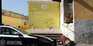 Muere indigente afuera de iglesia del Barrio del Parral Iglesia