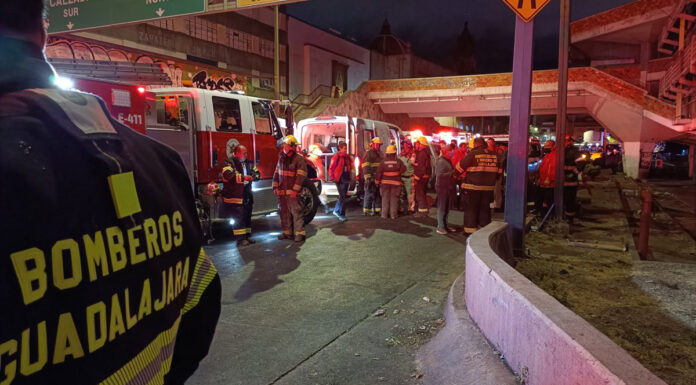 Se incendia mercado de Jalisco; no hay heridos Un incendio ocurrió esta madrugada en las instalaciones del Mercado San Juan de Dios, en Guadalajara, Jalisco.