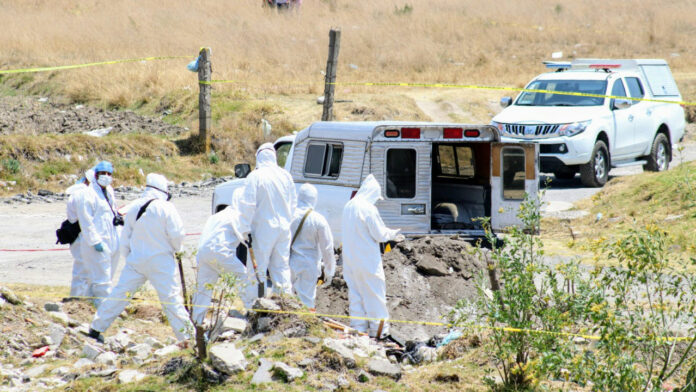 La lucha entre bandas locales incrementó la cifra en homicidios dolosos, reconoció. Foto: EsImagen