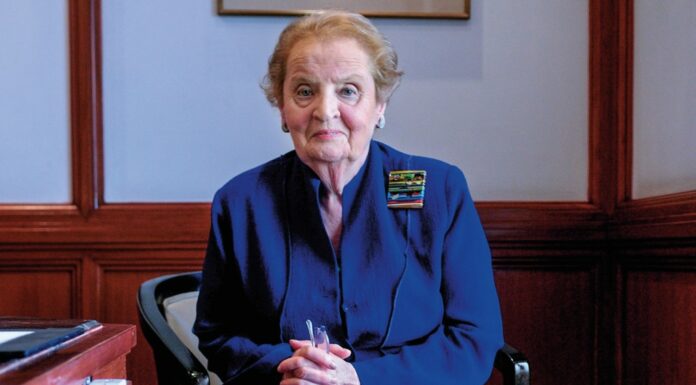 Muere Madeleine Albright, primera secretaria de Estado de EU