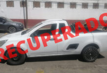 Policía de San Pedro recupera coche con reporte de robo Una vez ubicado el auto, elementos de la policía municipal procedieron con la detención de Cesar M. de 21 años de edad.