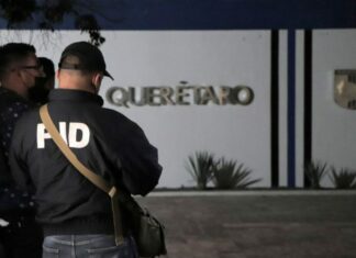 Destituyen a director de la Policía por riña en el Corregidora