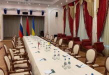 Rusia y Ucrania tendrán 3a ronda de negociaciones el lunes Rusia y Ucrania se han reunido en dos ocasiones desde el inicio de la ofensiva rusa en Ucrania, el 24 de febrero.