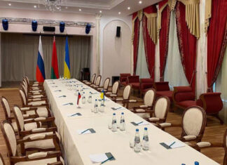Rusia y Ucrania tendrán 3a ronda de negociaciones el lunes Rusia y Ucrania se han reunido en dos ocasiones desde el inicio de la ofensiva rusa en Ucrania, el 24 de febrero.