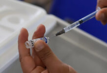 Segunda dosis Sputnik puede sustituirse por AstraZeneca Quienes no se aplicaron la segunda dosis de la vacuna Sputnik V contra el Covid-19, podrán completar su esquema con AstraZeneca.