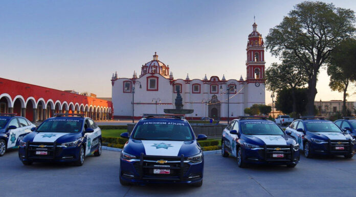 Refuerzan seguridad en San Pedro con 9 patrullas nuevas La presidenta municipal agradeció el apoyo del gobernador, Miguel Barbosa el fortalecimiento a la seguridad pública.