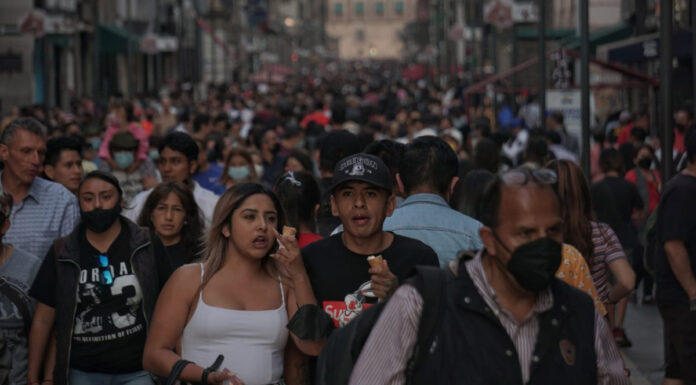 Suman 7 semanas con reducción de Covid-19 en México En las últimas semanas, en América y México "tenemos una reducción sostenida que probablemente se va a mantener.