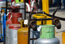 ¡Tanque de gas LP sigue a la baja! Costará 490 pesos El tanque pasó de venderse en 497 pesos a 490.40 pesos de acuerdo al tabulador de la Comisión Reguladora de Energía (CRE).