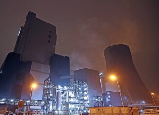 EU califica de “crimen de guerra” ataque a planta nuclear