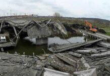 Ataque ruso destruye el aeropuerto de Dnipro, Ucrania Ataque