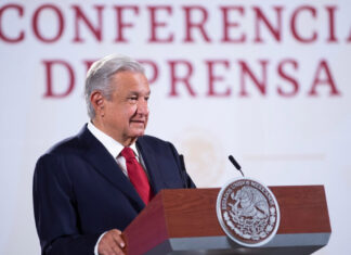 Ataques de AMLO a prensa, abonan a violencia contra gremio: SIP López Obrador ha emitido 1,945 ataques a la prensa desde que inició su legislatura en diciembre de 2018.