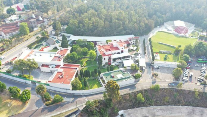 Casa Casa