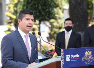Eduardo Rivera encabeza festejos por 491 aniversario de la Fundación de Puebla Eduardo Rivera develó una escultura, colocó una cápsula del tiempo para los 500 años de la ciudad e inauguró dos exposiciones-