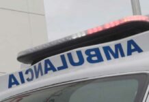 Hombre muere tras recibir golpiza frente a su madre Hombre