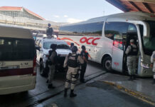 Rescata INM a 17 migrantes cubanos en la CAPU El INM reportó que los migrantes viajaban de manera irregular a bordo de un autobús de Chiapas con destino a la CDMX