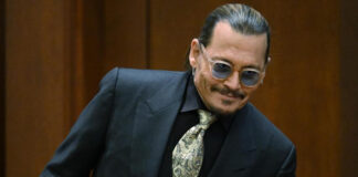 Johnny Depp advertía un baño de sangre, revela audio Johnny Depp se refiere a la violencia que podría surgir si sus discusiones con la actriz se intensificaban.