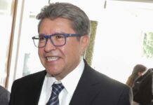 Monreal se echa ‘palomazo’ con “Pelo suelto” Monreal