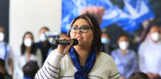 Arremete Genoveva Huerta vs Augusta Díaz; afirma que derrocha recursos PAN investiga a Genoveva Huerta por no comprobar cuánto recurso entregó a Comités Municipales del PAN en 2021 y parte del 2020.