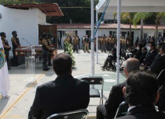 Rinden homenaje al agente FGE que murió en Tlalancaleca Tlalancaleca
