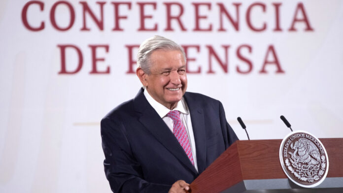 amlo AMLO aseguró que los invitará para “saber cuáles son sus dudas y se las aclaro”.