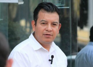 Presidente de Morena relega a sus diputados en foros legislativos