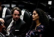 PRD acusa a AMLO de violencia política de género