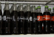 Coca-Cola enfrentará inflación con botellas de vidrio