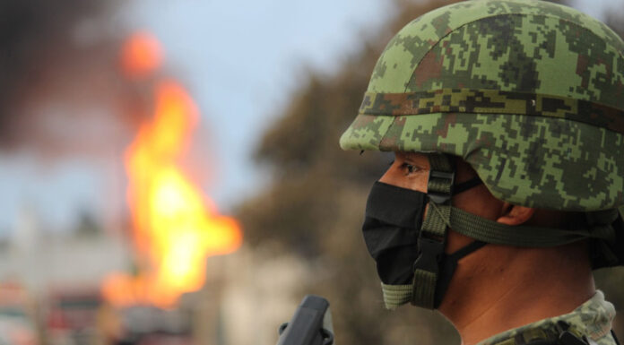¿Por qué hay una crisis de personal en el Ejército Mexicano? Las labores que fueron asignadas a la Guardia Nacional provocaron una crisis de personal en las Fuerzas Armadas.