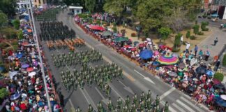 SEP lanza licitación para servicios en desfile del 5 de Mayo Desfile
