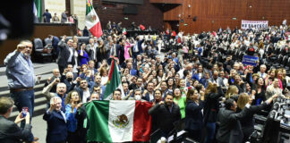 Diputados tiran Reforma Eléctrica; 8 poblanos votaron en contra Desde la noche del sábado, diputados de oposición pernoctaron en el Palacio de San Lázaro para garantizar su participación