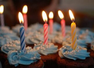 Empleado demanda a su jefe por fiesta de cumpleaños sorpresa