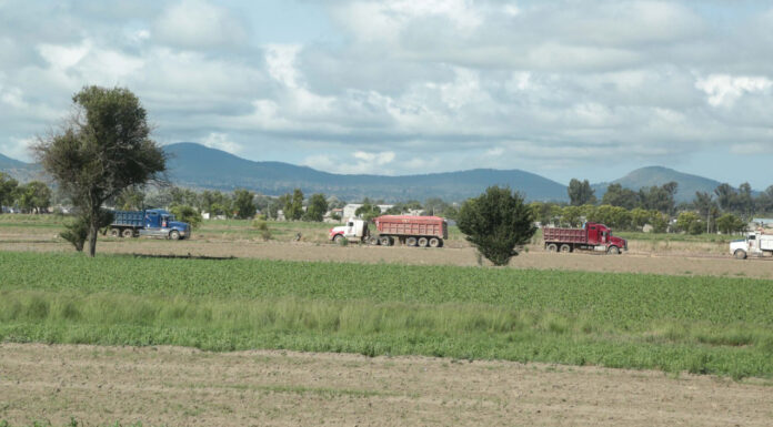 Gobierno compra terreno en Texmelucan para nuevo parque industrial El gobierno de Puebla no precisó la inversión que se hará para el desarrollo del parque industrial, ni la ubicación del mismo.