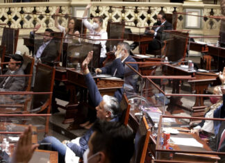 Nuevo titular de ASE deberá ser perfil honorable: diputados Los legisladores de Puebla se pronunciaron por cuidar las cualidades de quien será el nuevo titular de la ASE.