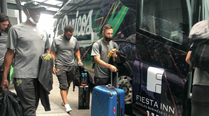 Viaja Pericos a Veracruz para su debut en la temporada 2022