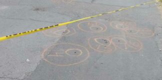 Hieren con machete a policía y balean a dos en riña Policía