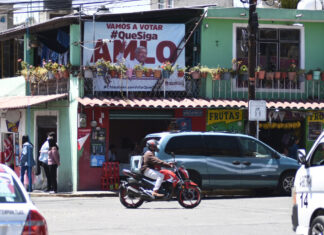 Denuncian propaganda ilegal sobre revocación en 10 municipios poblanos La propaganda se ha colocado en distintos puntos de Tepeojuma, Izúcar de Matamoros, Libres, Teziutlán, Yoanáhuac, Acajete, entre otros.