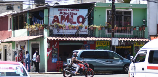 La propaganda se ha colocado en distintos puntos de Tepeojuma, Izúcar de Matamoros, Libres, Teziutlán, Yoanáhuac, Acajete, entre otros.
