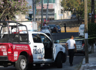 Hallan restos humanos en maleta y bolsas en la Belisario Domínguez Vecinos alertaron a las autoridades sobre las bolsas y la maleta, las cuales, contenían los restos y manchas de sangre por fuera.