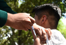 Con 767 unidades médicas harán vacunación masiva en abril Las 767 unidades estarán distribuidas en todo el estado y funcionarán en un horario de 08:00 a 17:00 horas.