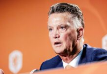 Louis Van Gaal revela que sufre de cáncer de próstata