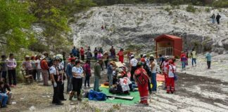 Accidente deja 1 mujer muerta y 45 lesionados en El Aguacate accidente