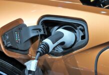 Gasolinera cobra combustible en casi 30 pesos; se niega a revisión Combustible