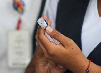 COVID-19: vacunan al 91% de adolescentes en la Mixteca Actualmente hay 13 pacientes que ingresaron a las unidades médicas a causa de la COVID-19, informó la Secretaría de Salud.