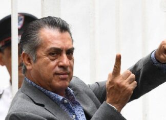 Extirparán parte del instestino delgado a El Bronco