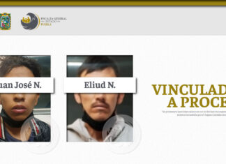 FGE detiene a 2 hombres por extorsionar a taquero en Lara Grajales Agentes investigadores de la FGE capturaron a Eliud N. y Juan José N. cuando pretendían darse a la fuga.