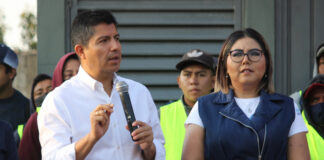 Genoveva Huerta y Lalo Rivera liman asperezas Genoveva Huerta dijo estar dispuesta a “darle vuelta a la página” y trabajar en conjunto con el alcalde Eduardo Rivera.