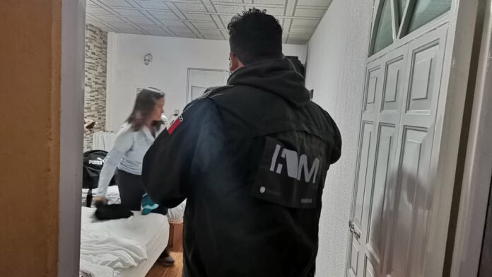 INM El titular del INM en Puebla informó que los migrantes son originarios de Honduras, El Salvador, Guatemala, Cuba y Nicaragua.
