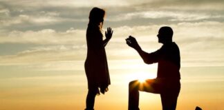 Hombre pide matrimonio a azafata en pleno vuelo en EU